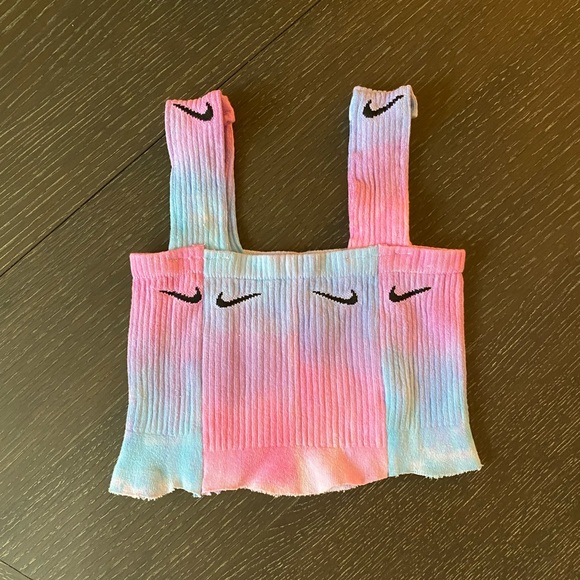 nike sock top
